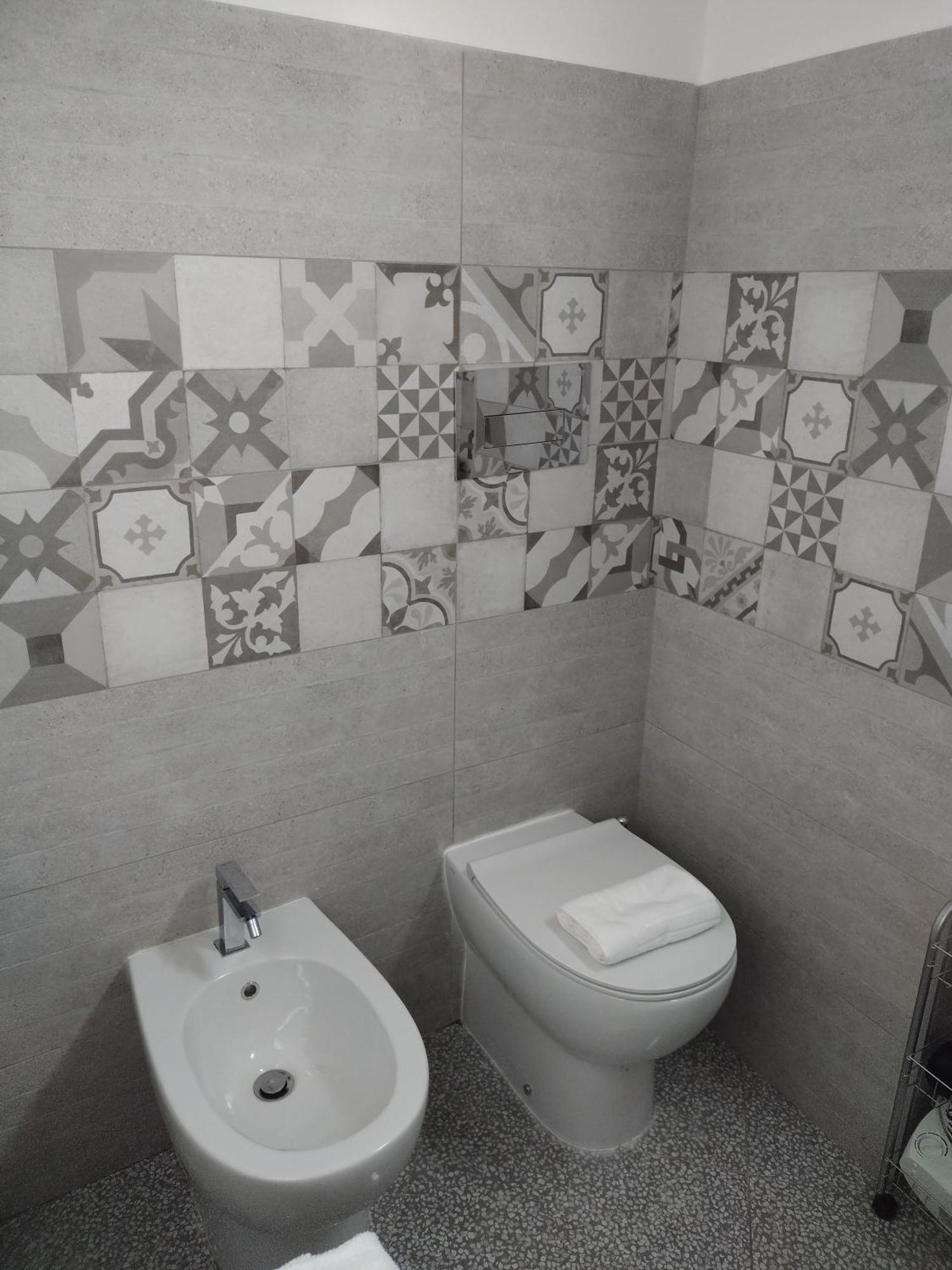 La Reggia Apartments Milazzo Luaran gambar